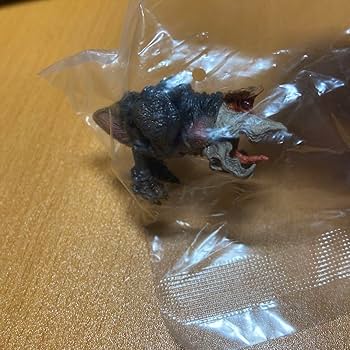 トレマーズ　フィギュア Amazon.co.jp: TREMORS トレマーズ シュリーカー フィギュア
